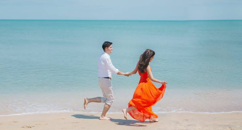 Marriage's Financial Maze: Steering Clear of 6 Money Woes