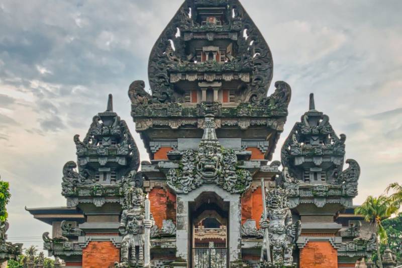 The Best among Famous Temples From Cambodia