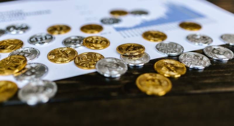 Changing Supply Chains: The Blockchain Change