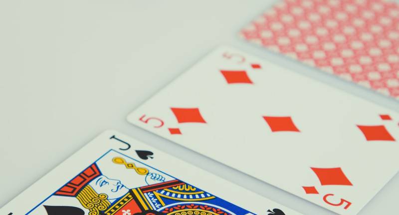 Understanding Problem Gambling: Effects, Causes, and Self-Help Strategies